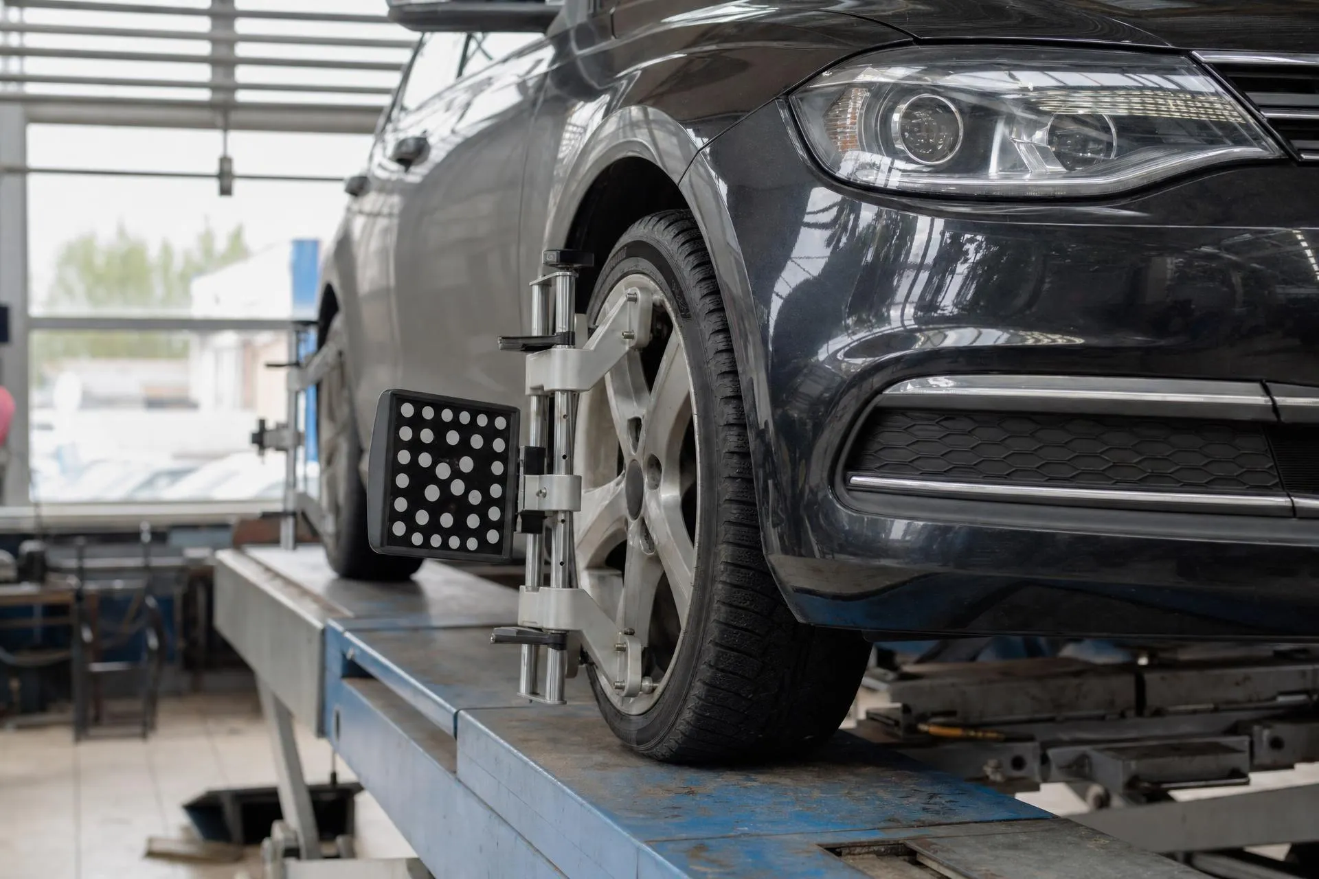 J W Motor Services, Altrincham